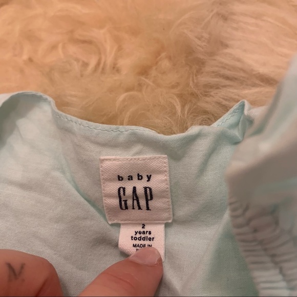 Gap Eyelet Dress - Picture 2 of 5